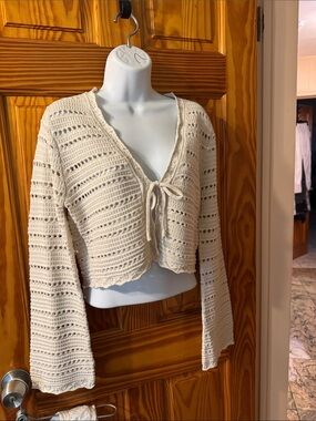 Freshman Cream Open-Knit Tie-Front Cropped Cardigan. 55% cotton L